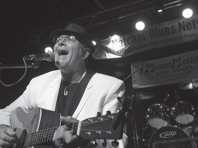 Live at the Jewish Mother in Va. Beach 2011