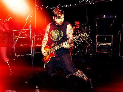Courtesy of BLARE Magazine, Skullians w/ Guttermouth