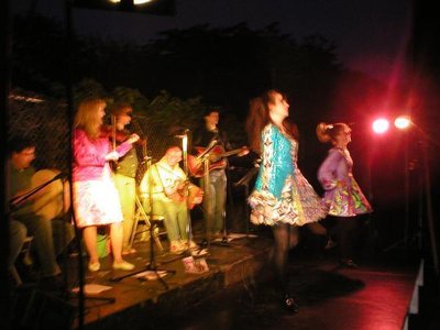 Woodside Show with Dancers