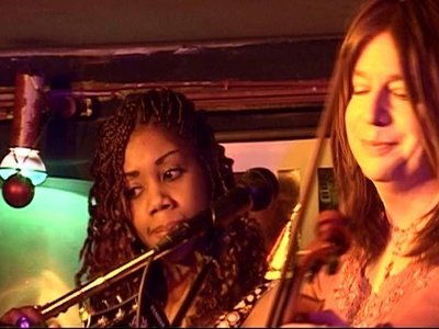 Flute and Di