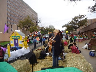 Chuys Parade