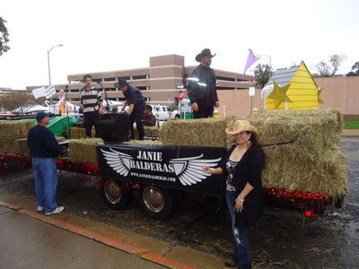 Chuys Parade