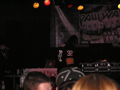 SG on stage