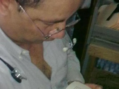 Leyendo, en mi clÃ­nica.