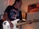 strummin' the geet..
