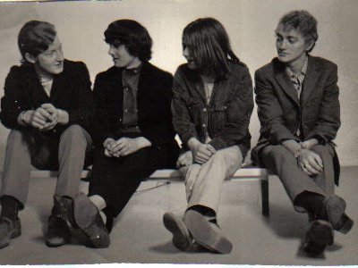 Best faroese Band 1970 Stanley to the right.