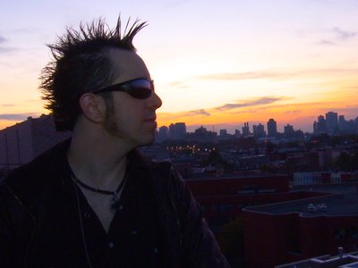 Drumageddon Brooklyn - Drummer Plays Up Entire Brooklyn Building in One Take