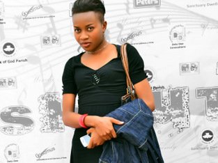 MOFE at the RED CARPET OCCASION TAGGED 'SHOUT'