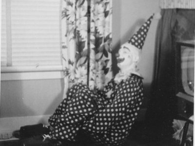 UNCLE CLOWN