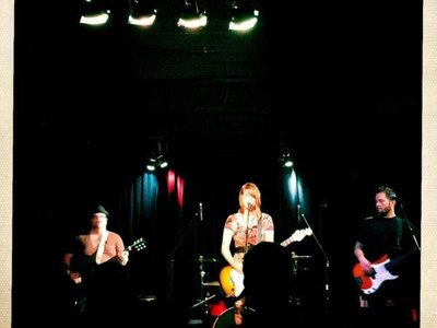April Ventura & The Magnolias photo