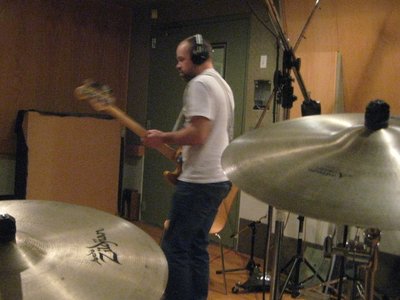 Bong rattling bass