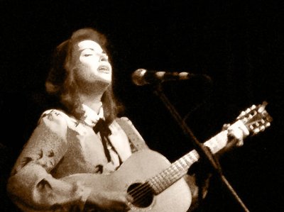 Danni Nicholls photo