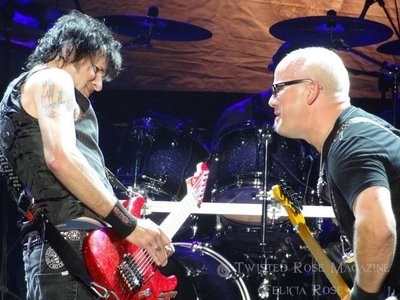 Erik & Joey live in Temecula, CA.