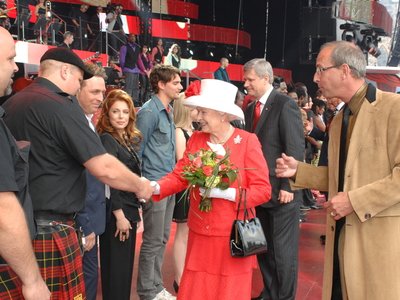 The Queen Meets The Campbell Brothers