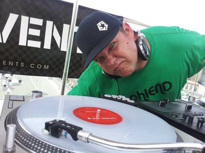 DJ Girth photo