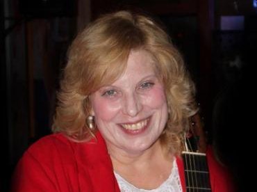 Gail Carson photo