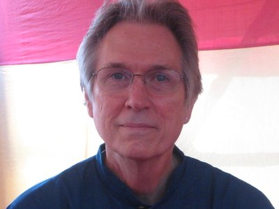 James in his flag disguise, Kolkata 2/12 (PHOTO M Chakrabartti)