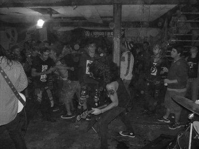WHIPSTRIKER photo