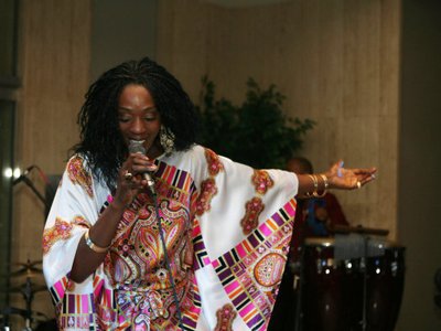 Jackie Greggs-Vocalist photo