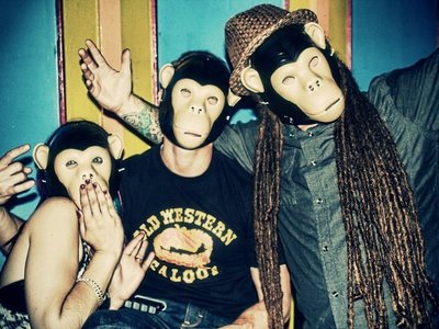 3 Ring Simian photo