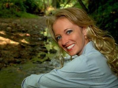 Natalie Logan photo