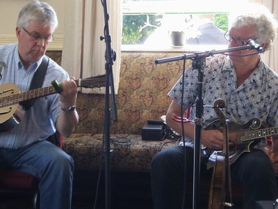 GC & Phil Snell at The Admiral Lord Rodney, Colne, July 2011