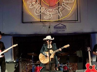 Janie Balderas photo