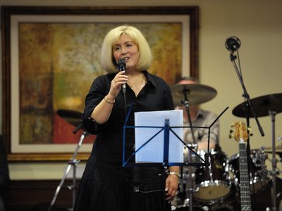 Gillian Adams photo