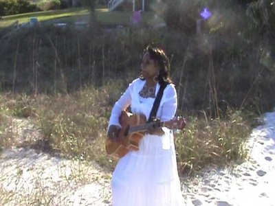E'Lee in Jacksonville-A
