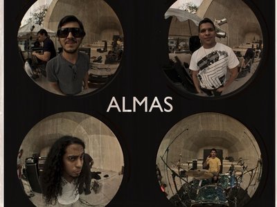 Almas photo