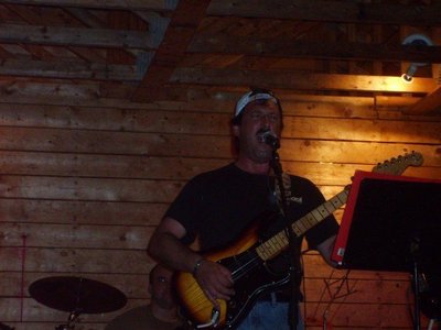 rockn out
