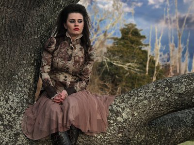 Emily Grove photo
