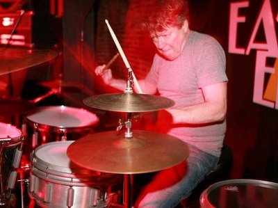 Spit Stix with Nasalrod at East End in Portland.