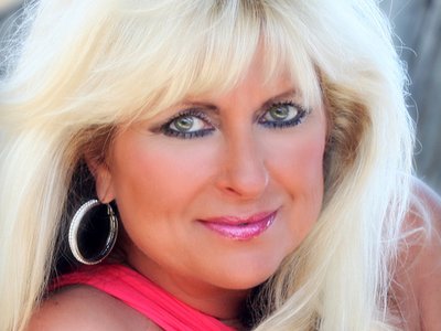 Lisa Gail Allred photo