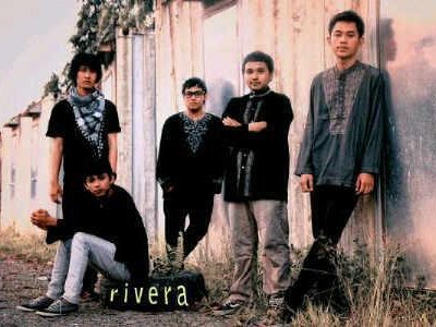 RIVERA photo