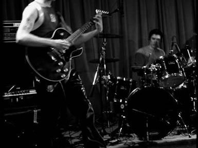 Playing with the Annette Farrington ensemble, trip-hopish project outta Boston, MA.