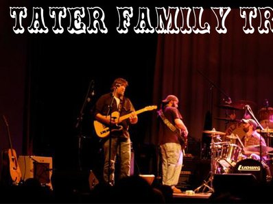 Opening for David Allan Coe at the Don Gibson Theater.