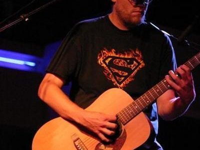 fine line 8.16.07 photo by Jon Quijano