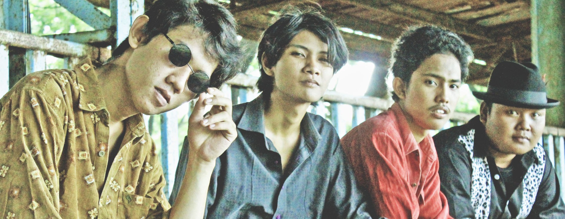 ReverbNation banner for @hyenas