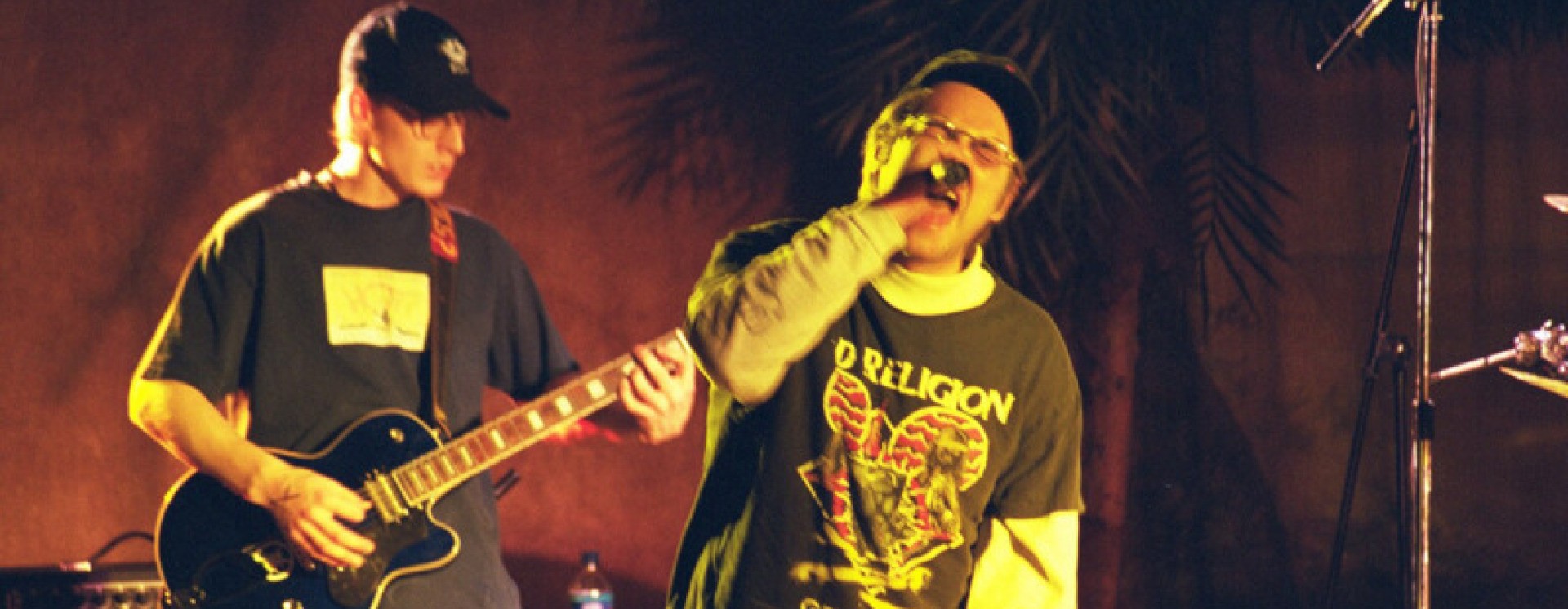 ReverbNation banner for @discrepancies
