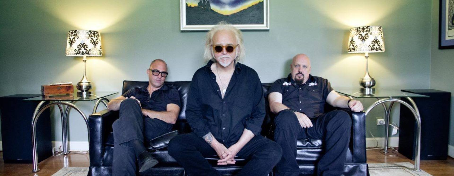 Yesterday's Gone / Ulysses (della notte) by REEVES GABRELS