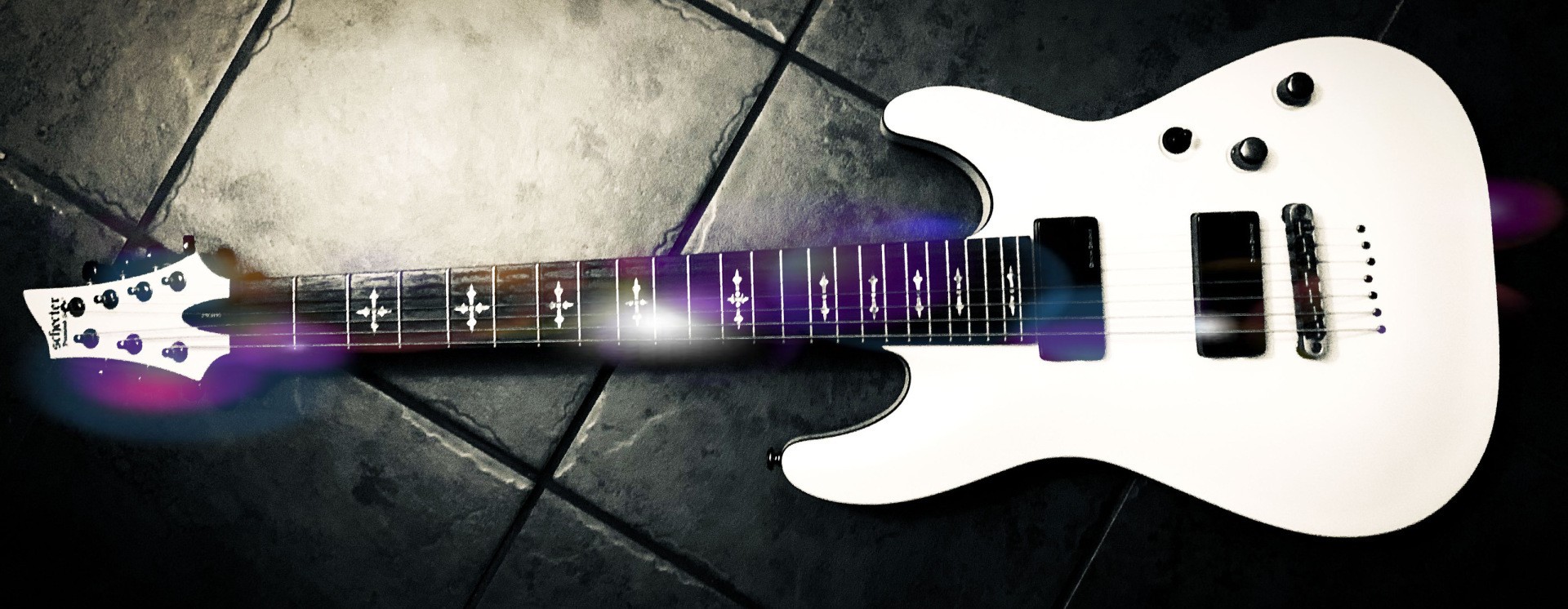 ReverbNation banner for @chez