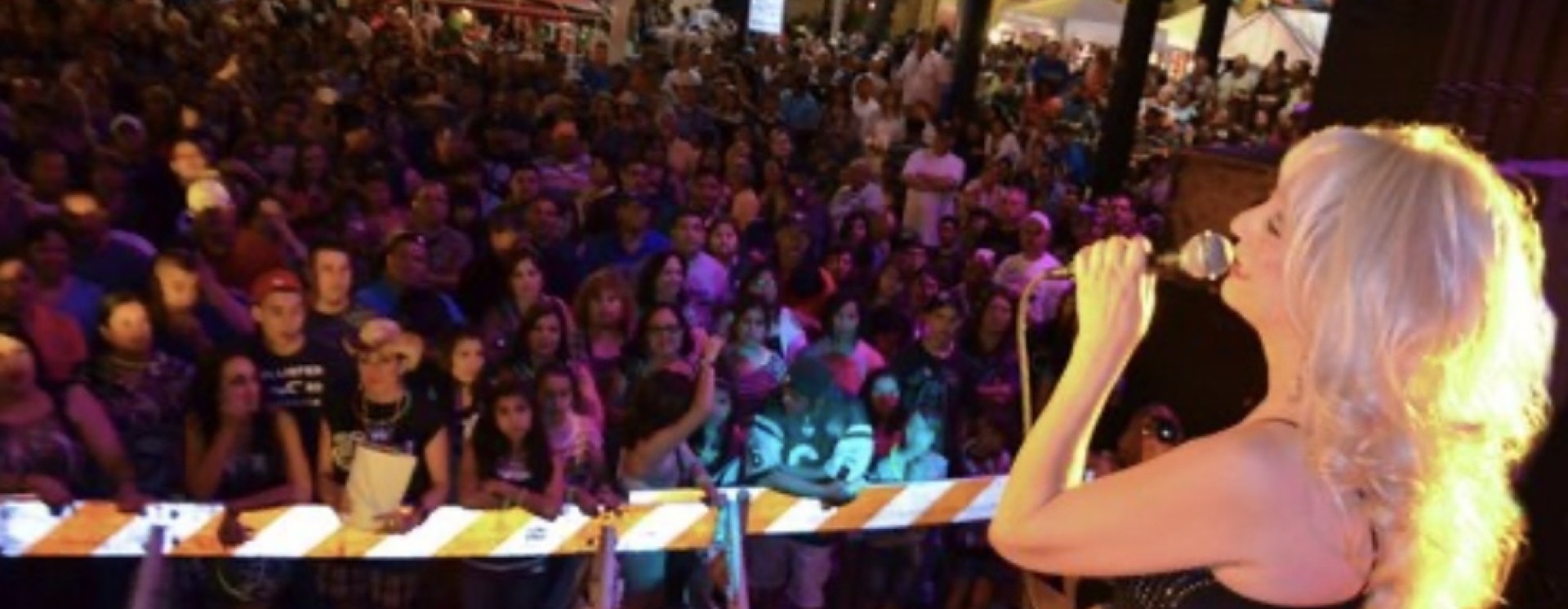 ReverbNation banner for @valentina