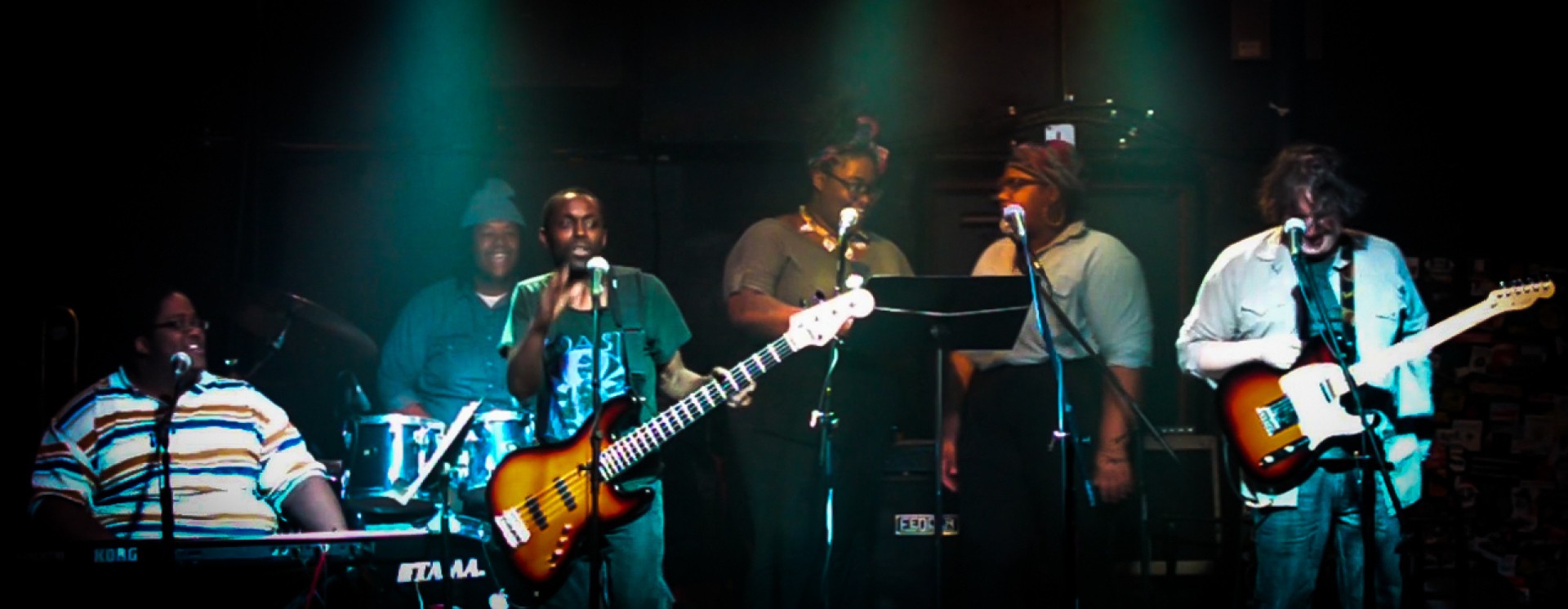 ReverbNation banner for @willow