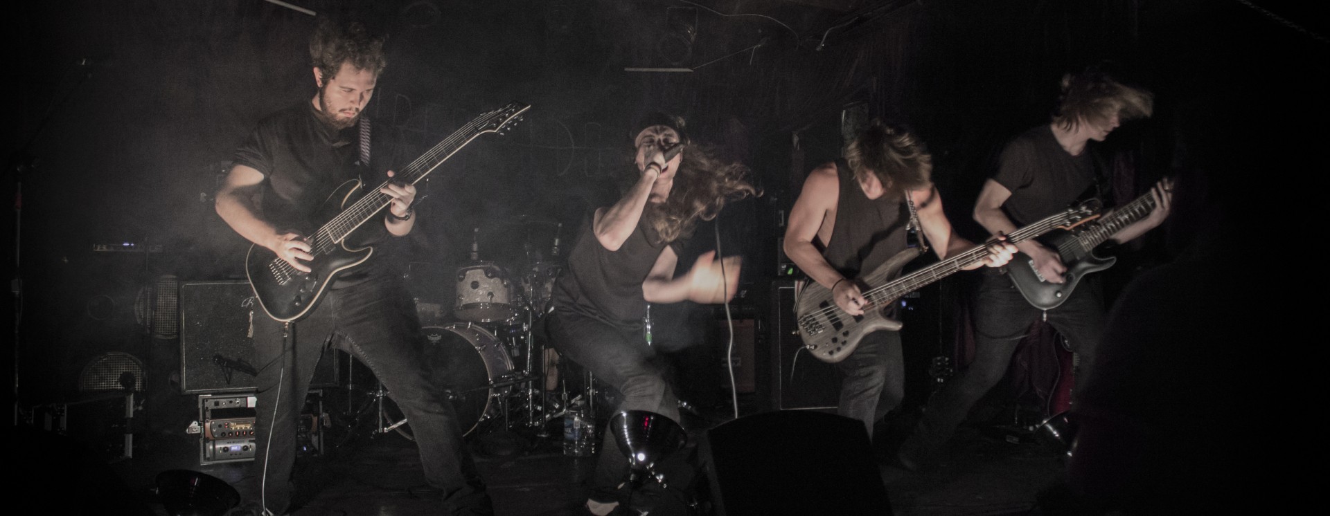 ReverbNation banner for @thresholds