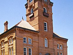 Newberry Opera House