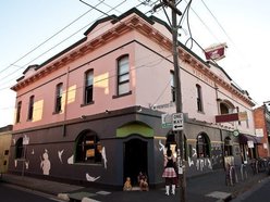 Victoria Hotel