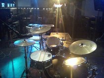 Famous Pub LIVE