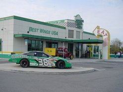 Quaker Steak & Lube