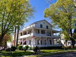 Elaine's Dinner Theater